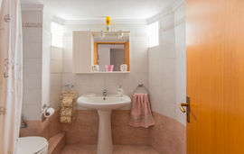 Xrysa's Seafront Maisonette, Nikiti, Sithonia