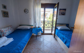 Xrysa's Seafront Maisonette, Nikiti, Sithonia