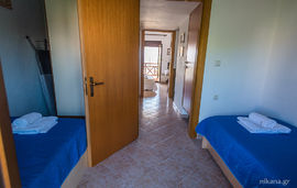 Xrysa's Seafront Maisonette, Nikiti, Sithonia