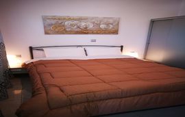 SunRay Apartments, Nikiti, Sithonia, 4 Bed Apartment, First Floor, No. 2