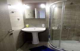 SunRay Apartments, Nikiti, Sithonia, 4 Bed Apartment, Second Floor, No. 6