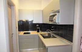 SunRay Apartments, Nikiti, Sithonia, 4 Bed Apartment, Second Floor, No. 7