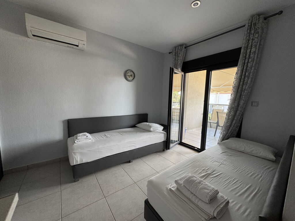 SunRay Apartments, Nikiti, Sithonia, 4 Bed Apartment, Second Floor, No. 6