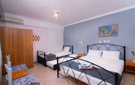 Ageri Pension, Potos, Thassos, 4 Bed Studio, Ground Floor, Garden View