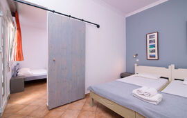 Ageri Pension, Potos, Thassos, 4 Bed Apartment, First Floor, Garden View