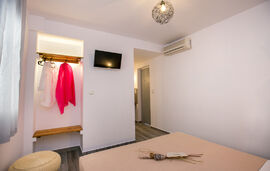 Ageri Pension, Potos, Thassos, 2 Bedroom Apartment, Ground Floor, Sea View