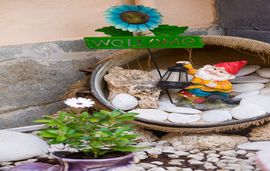 Ageri Pension, Potos, Thassos, Yard