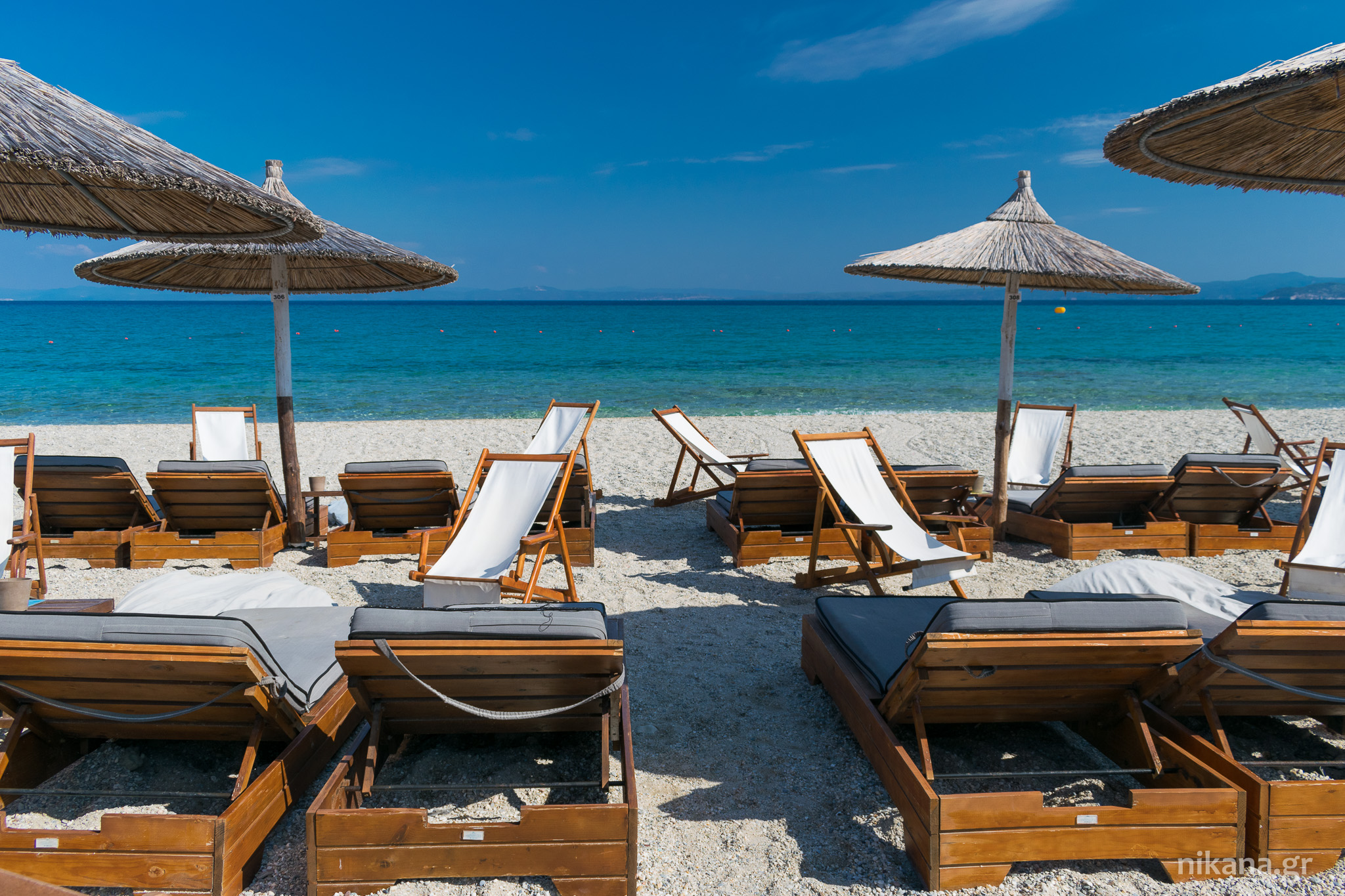 umbrellas beach bar kassandra (8)