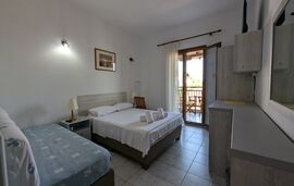 Zefyros Pension, Ammouliani, Athos