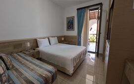 Zefyros Pension, Ammouliani, Athos