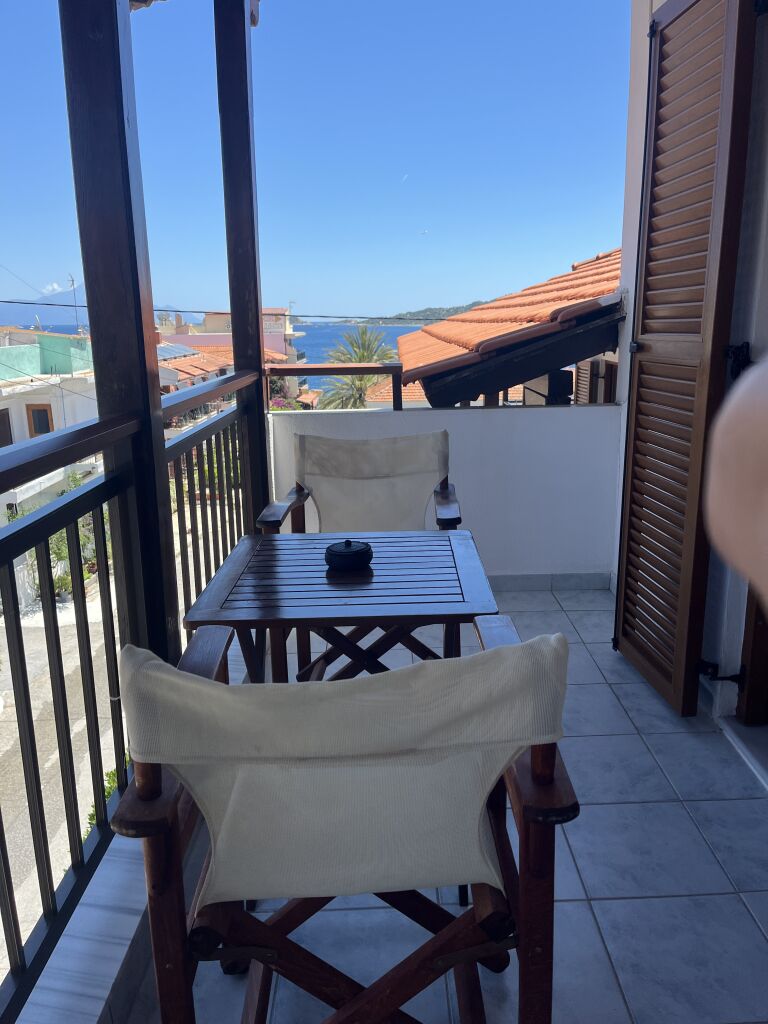 Zefyros Pension, Ammouliani, Athos
