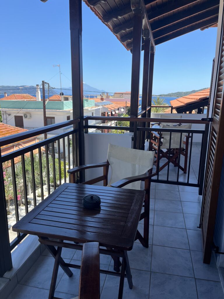 Zefyros Pension, Ammouliani, Athos