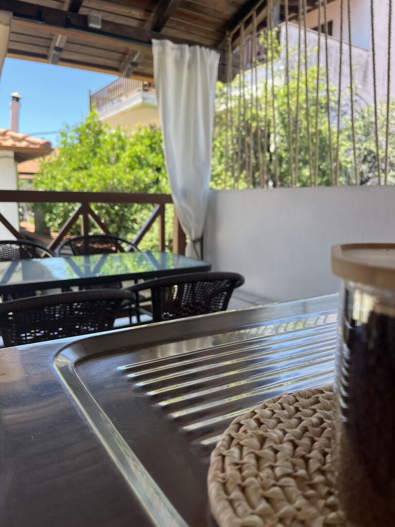 Zefyros Pension, Ammouliani, Athos