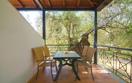 Anastasia Apartments, Skala Potamia, Thassos, 4 Bed Apartment, First Floor, No.2