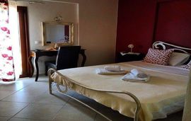 liotrivi studios ouranopolis athos  (17)