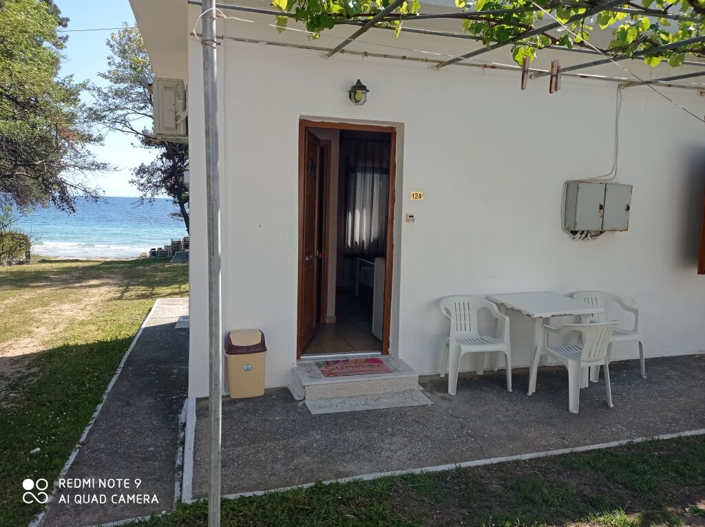 Loutrou Beach Bungalows, Kinira, Thassos, 2 Bed Room