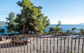 to spitaki house neos marmaras sithonia (24)