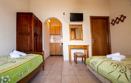 Alexander Studios, Skala Potamia, Thassos, 3 Bed Studio