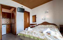 Alexander Studios, Skala Potamia, Thassos, 3 Bed Studio