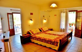 to kavouri rooms and apartments skala potamia thassos  (24)