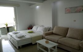 Steven Studios, Vasiliki, Lefkada, 3 Bed Studio, Sea View