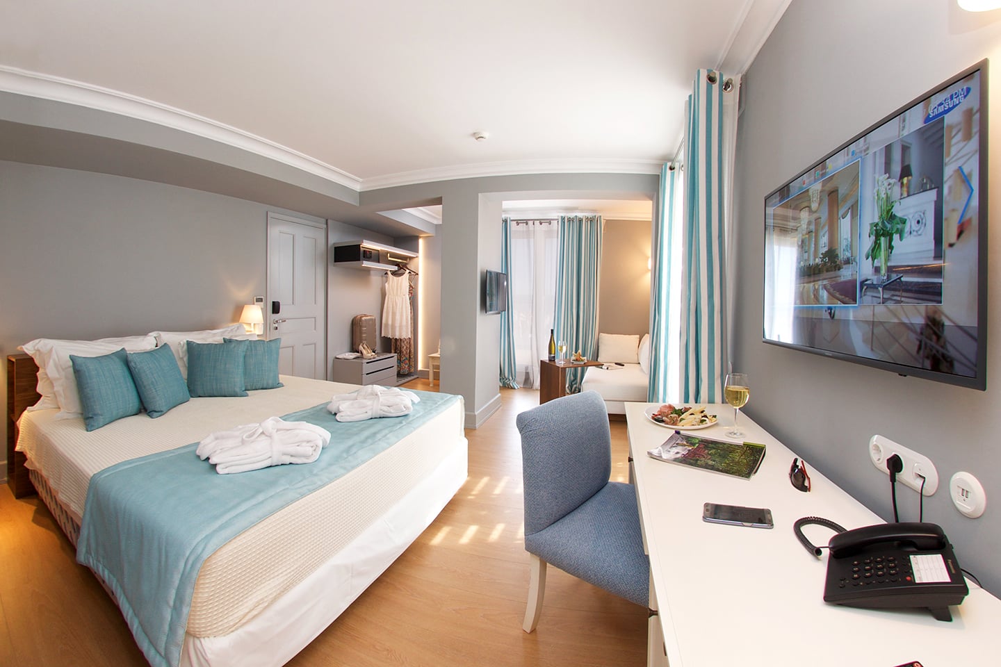aenos hotel argostoli kefalonia suite outdoor jacuzzi  (3) 