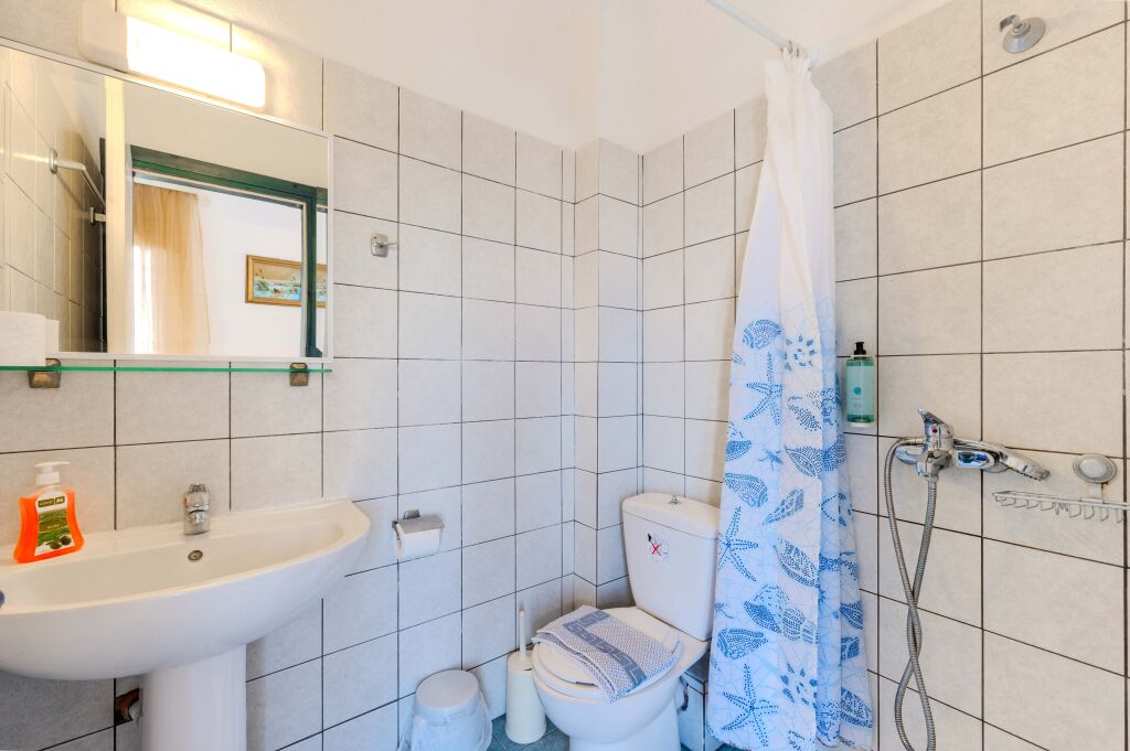 Kouros Studios, Limenas, Thassos, 2 Bed Studio, No.11