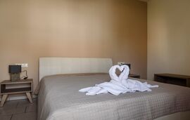 Finikes Studios, Limenas, Thassos