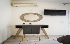 Finikes Studios, Limenas, Thassos