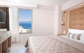 sarti premium studios and suites sarti sithonia 4 bed family suite attic side sea view 5