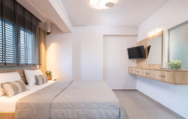 sarti premium studios and suites sarti sithonia3 bed junior suite 5