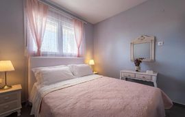 kes apartment agios nikolaos sithonia grey apartment 12