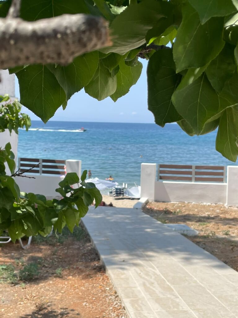 Malama's Beach House, Potos, Thassos