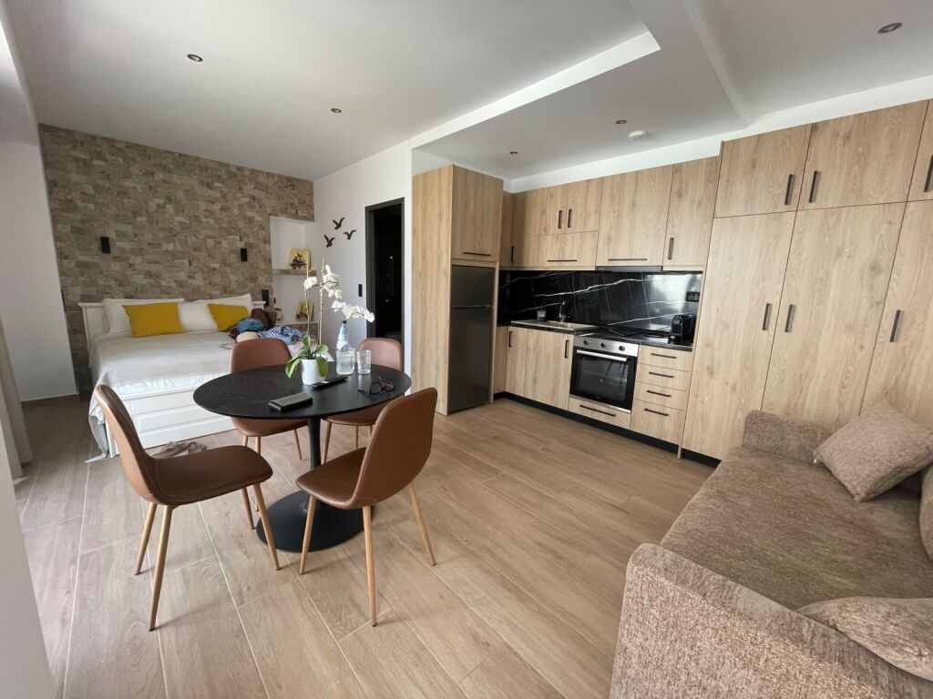 Malama's Beach House, Potos, Thassos