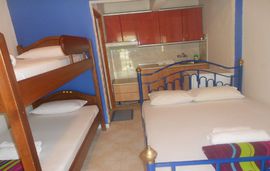 lemonis zoi studios sykia sithonia 4 bed studio 21