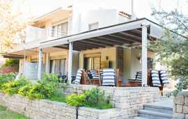 bouganvillia villa spathies nikiti sithonia 1