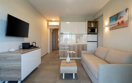 Astra Luxury Suites, Sarti, Sithonia