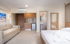 Astra Luxury Suites, Sarti, Sithonia