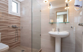 Astra Luxury Suites, Sarti, Sithonia