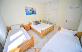 Porto Blue Apartment 2, Pefkohori, Kassandra, 5 Bed Apartment