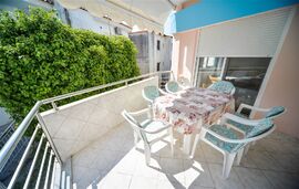 Porto Blue Apartment 2, Pefkohori, Kassandra