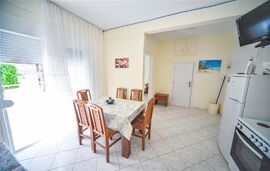 Porto Blue Apartment 2, Pefkohori, Kassandra, 5 Bed Apartment