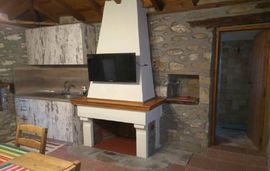 Petra House, Nikiti, Sithonia