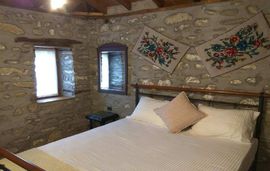 Petra House, Nikiti, Sithonia