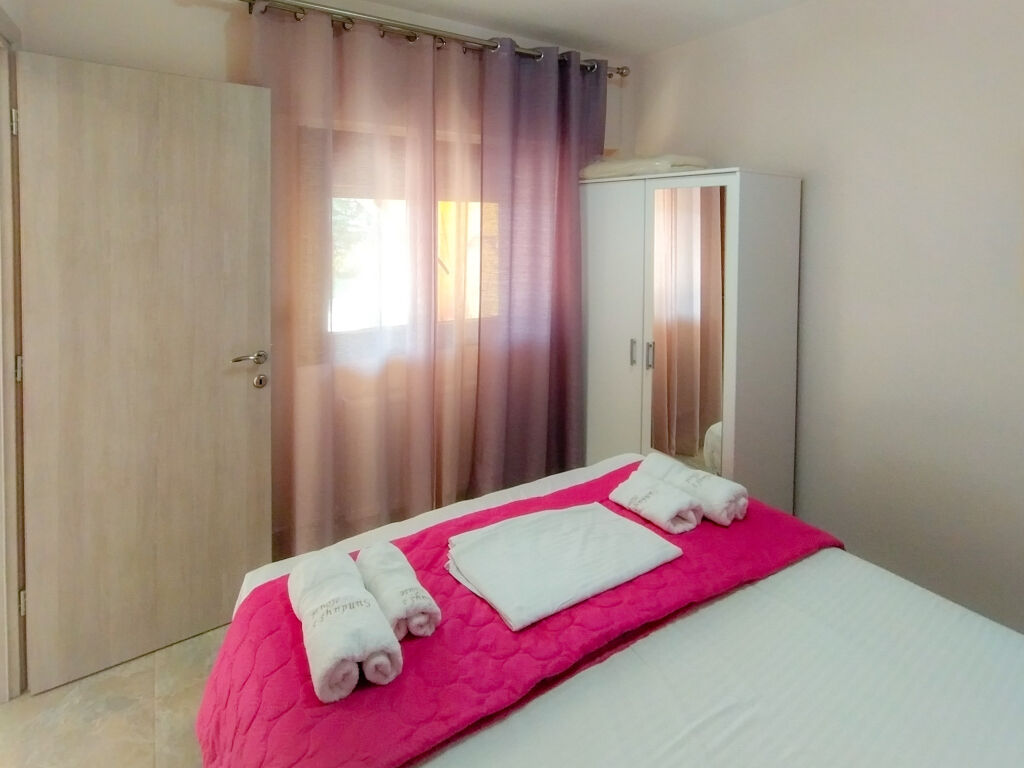 Sunday's Family House, Nikiti, Sithonia