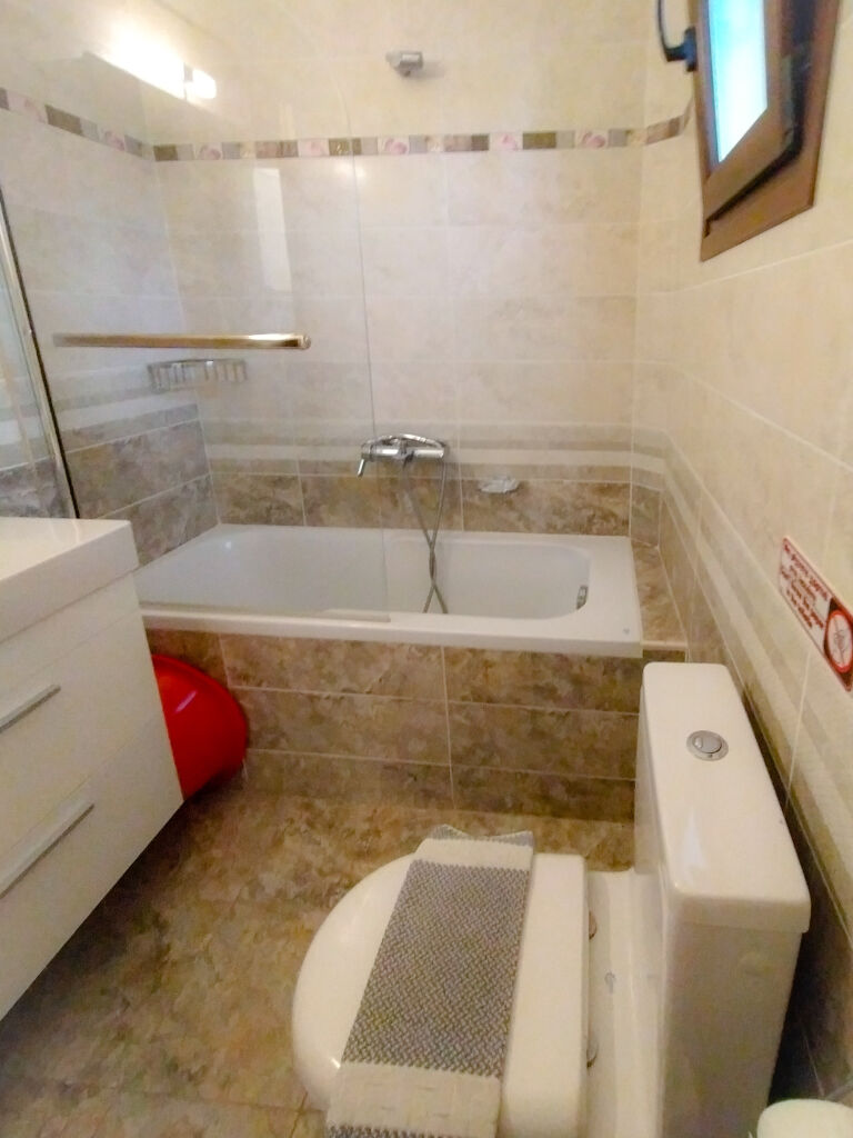 Sunday's Family House, Nikiti, Sithonia