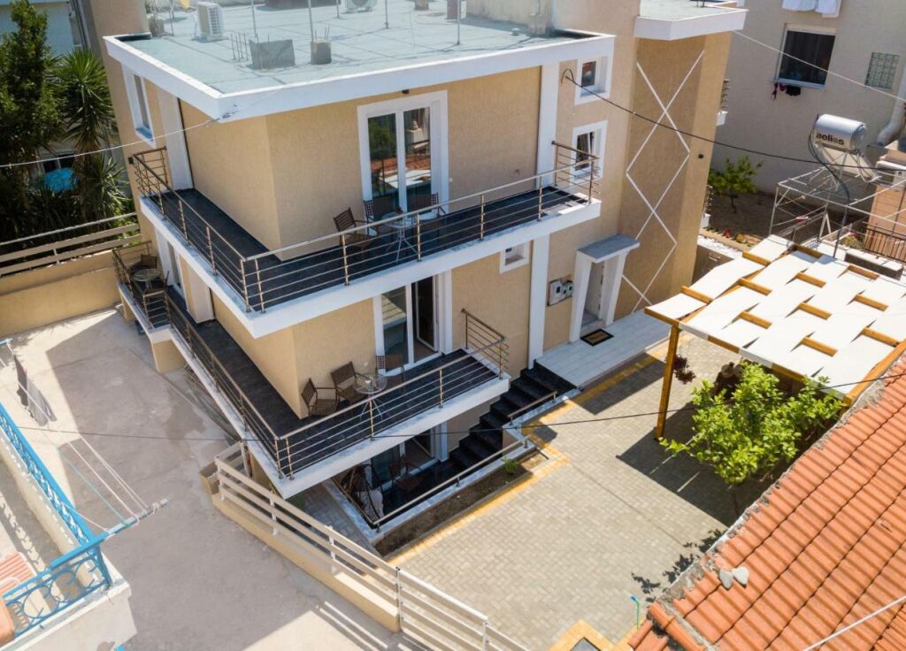 Elizabeta Studios, Limenaria, Thassos