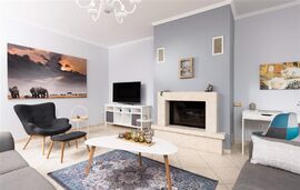 House Of Hearts, Limenas, Thassos