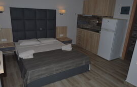 Paradisos Holiday Apartments, Paradissos Neos Marmaras, Sithonia