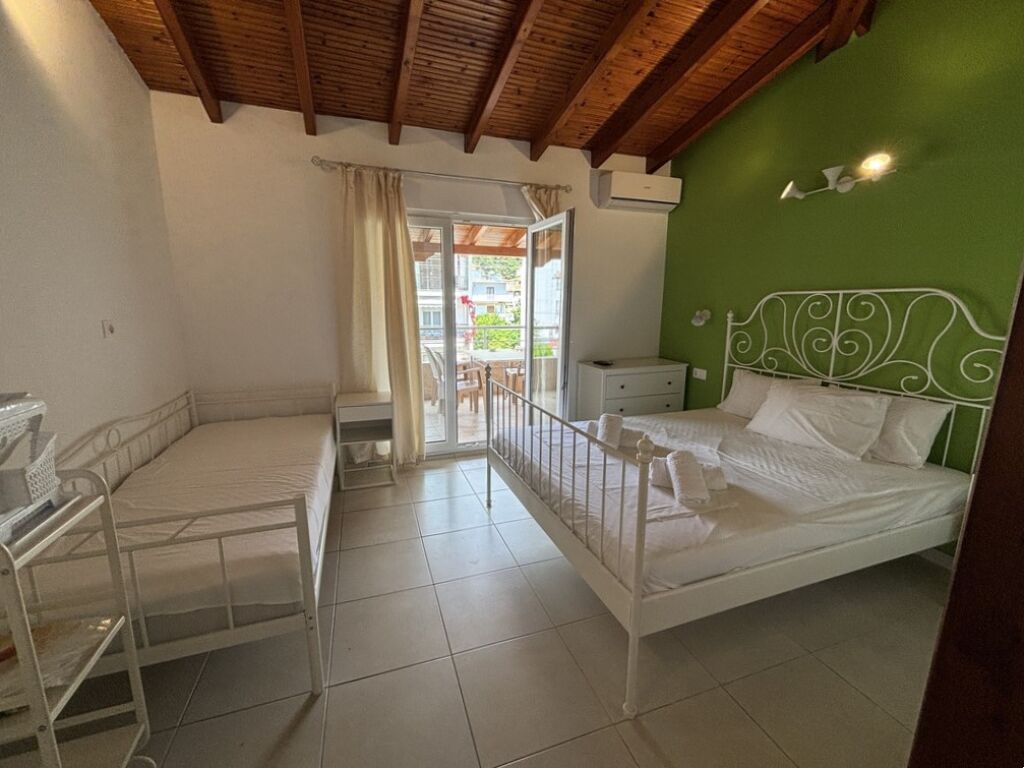 Agapi House, Neos Marmaras, Sithonia, 3 Bed Studio, No. 3B